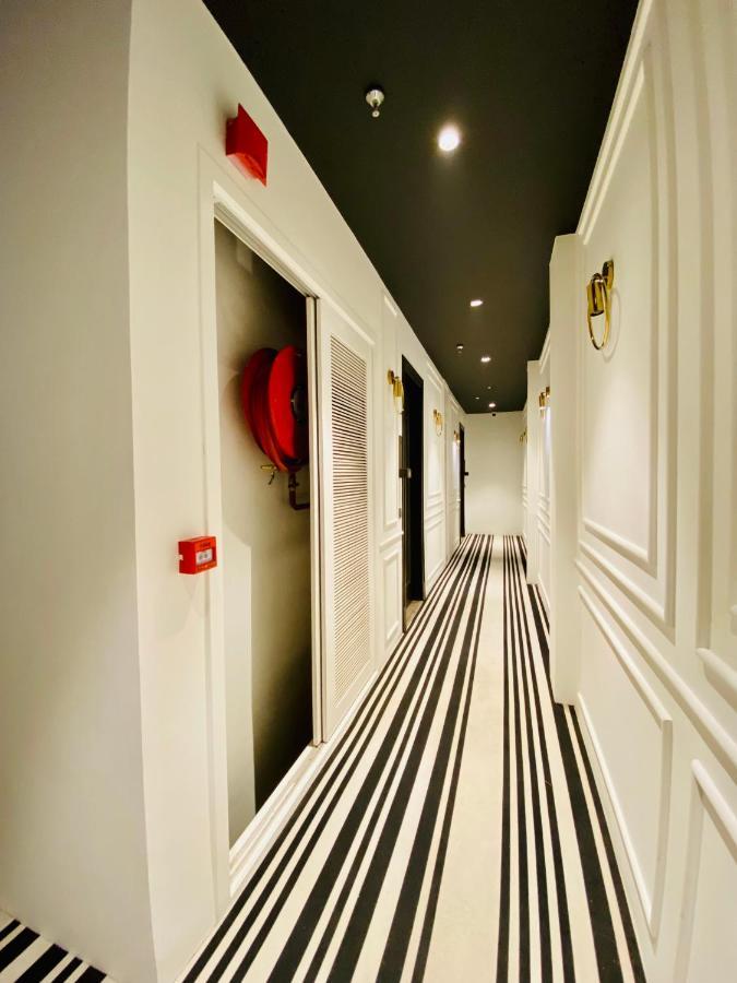 Madhav'S Lap Of Luxury Hotell Moradabad Eksteriør bilde